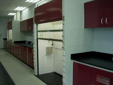 落地通風(fēng)柜-01